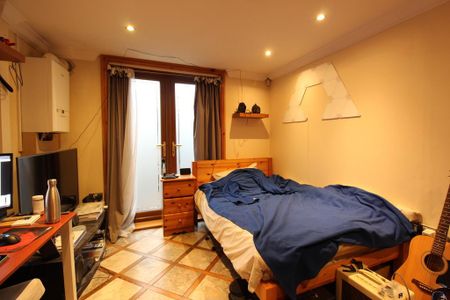 3 bedroom townhouse to rent - Photo 4