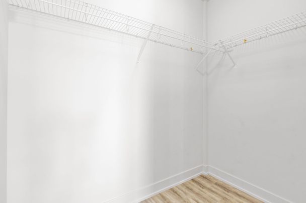 For Lease - 3 BEDALE Drive Unit# 204, Crystal Bay - Rocky Point - Bayshore, Ontario - Photo 1