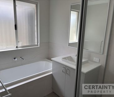 Modern and Stylish Property for Lease in Serene Coastal Suburb of A... - Photo 6