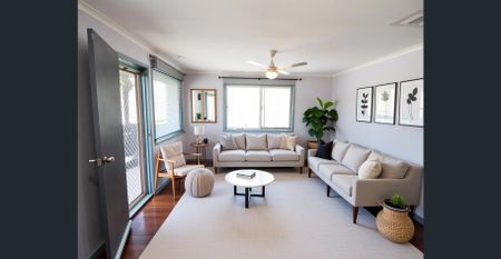 Flexible Living + Prime Location = A Fantastic Place to Call Home! - Photo 3