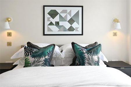 2 bedroom penthouse to rent - Photo 5