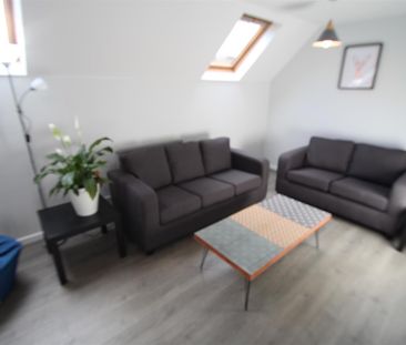 3 bedroom apartment to rent - Photo 1