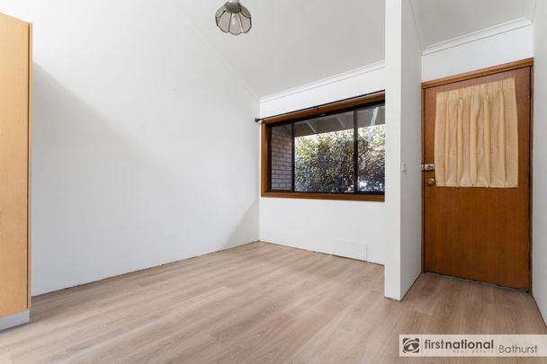 3/142 Durham Street, 2795, Bathurst Nsw - Photo 1