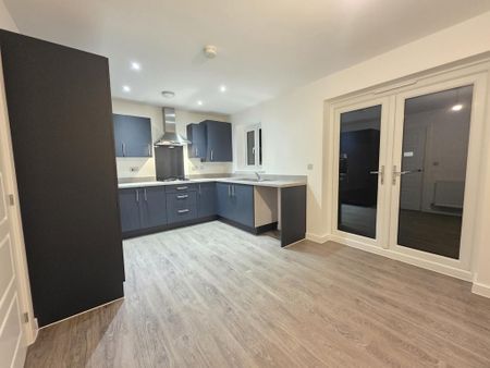 3 bedroom detached house to rent - Photo 5