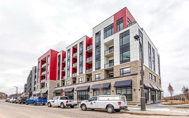 For Lease - 3285 Carding Mill Trail Unit# 305, Oakville, Ontario - Photo 1