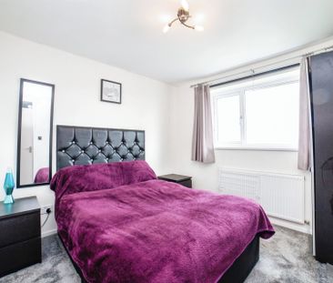 MainStreet, SouthNormanton, ALFRETON - Photo 2