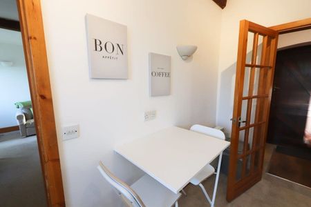 1 Bedroom Home – Medium Let - Photo 5