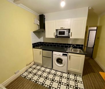 Studio Flat, Room A, B5 - Photo 1