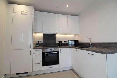 Montagu House, Padworth Avenue, Reading, RG2 - Photo 5