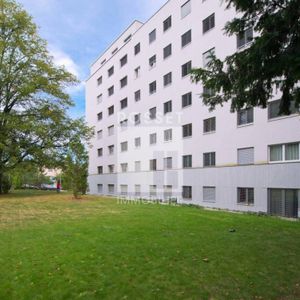 LOGEMENT HLM ! - Photo 2