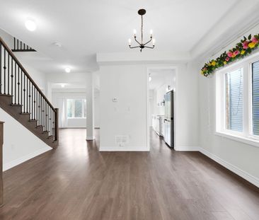 For Lease - 157 Tumblewood Centre, Welland, Ontario - Photo 1