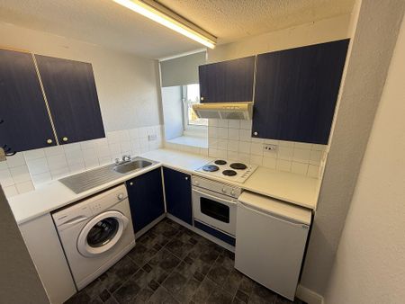 1 bedroom flat to rent - Photo 4