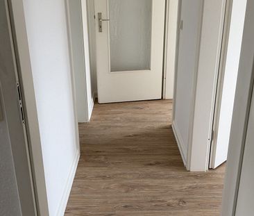 3 Zimmer Dachgeschosswohnung in sehr guter Lage - Photo 3