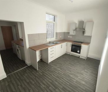 2 bedroom property to rent - Photo 5