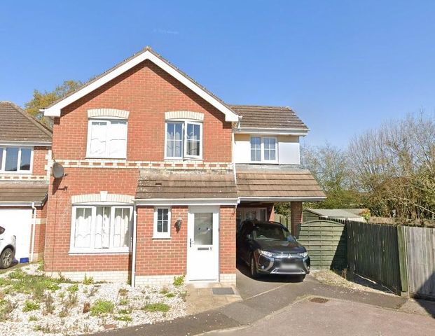 4 bedroom detached house to rent - Photo 1