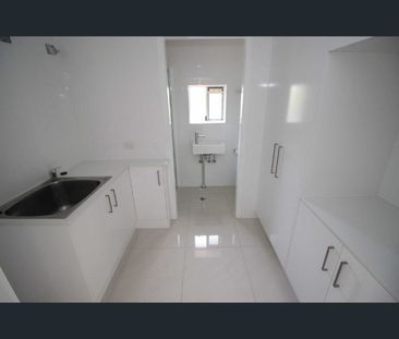 6 TALINGA Street, The Gap, Qld 4061 - Photo 5