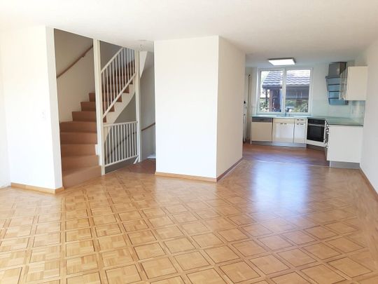 Praktisches Haus im Familienquartier - Photo 1
