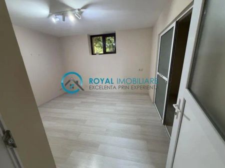 Royal Imobiliare - Inchiriere Casa 3 camere Zona Gheorghe Doja - Fotografie 2