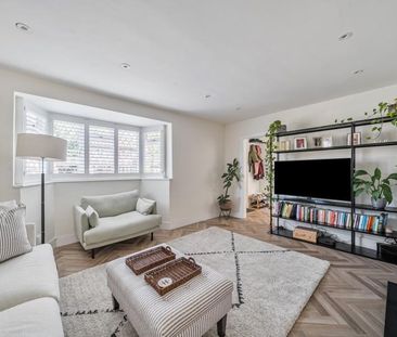 5 bedroom detached house to rent - Photo 3