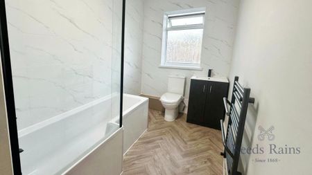 2 bedroom terraced house to rent - Photo 2