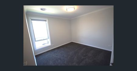 Modern Day Perfection! - Photo 4