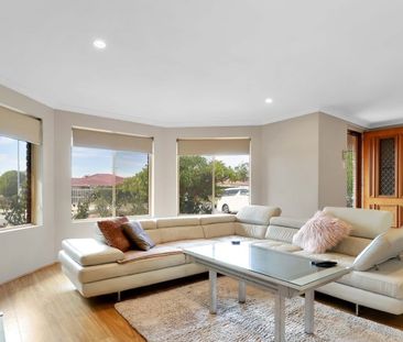 60 Forest Lakes Drive, Thornlie WA 6108 - House For Rent | Domain - Photo 3