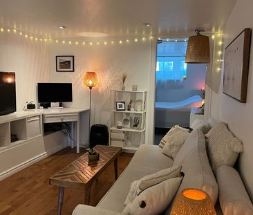 For Lease - 92 Kenilworth (Lower) Avenue, Toronto, Ontario - Photo 2