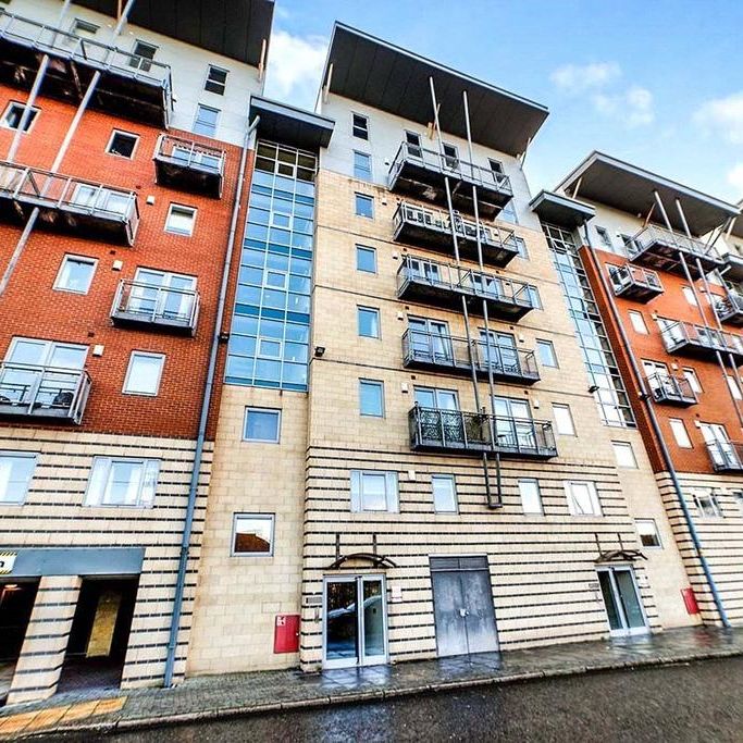 2 bedroom flat to rent - Photo 1