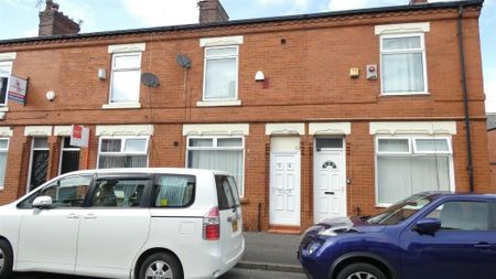 3 Bed Terraced House, Romney Street, M6 - Photo 3