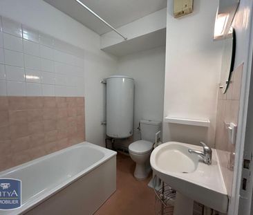 Location Appartement 1 pièce 29m² LILLE 59000 - Photo 2