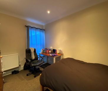 5 bedroom terraced house to rent - Photo 3