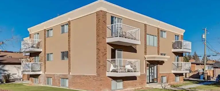 Second Floor One-Bedroom Unit for Rent in Killarney!! | 1932 28 St. SW, Calgary - Photo 1