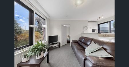 Modern Apartment in Prime Richmond Location - Photo 3