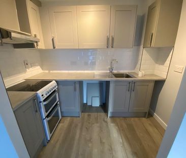 1 bedroom ground floor flat to rent - Photo 4