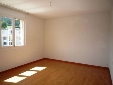 Bel appartement de 5.5 pièces dans quartier calme - Photo 3