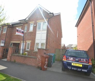 3 bedroom semi-detached house to rent - Photo 4