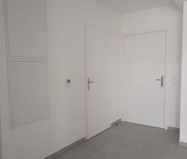 Location Appartement 2 pièces 48m² - Photo 6