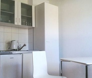 Miete inkl. Nebenkosten: 890 € pro Monat, plus Strom, inkl. Heizung - Foto 3