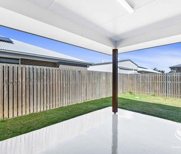 As New 3 Bedroom 2 Bath 2 Car Home - Photo 3