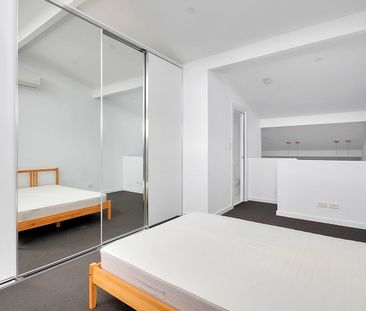 Trendy Town House In Great Location! - Photo 2