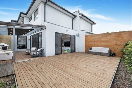 8A Biscop Road, MOORABBIN, VIC - Photo 5