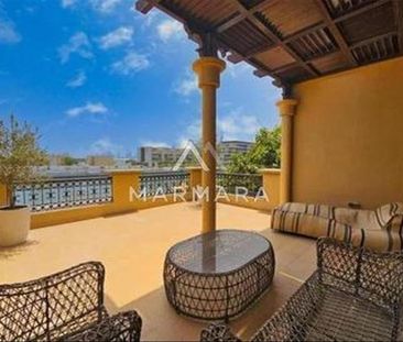 Canal View | 4 BR+Maids | Community Pool - Photo 5