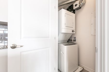 For Lease - 60 Jaguar Private Unit# I, Kanata, Ontario - Photo 2