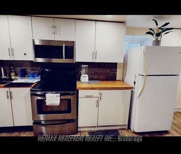 For Lease - 34 Shoreland Crescent Unit# Bsmt, Toronto, Ontario - Photo 5