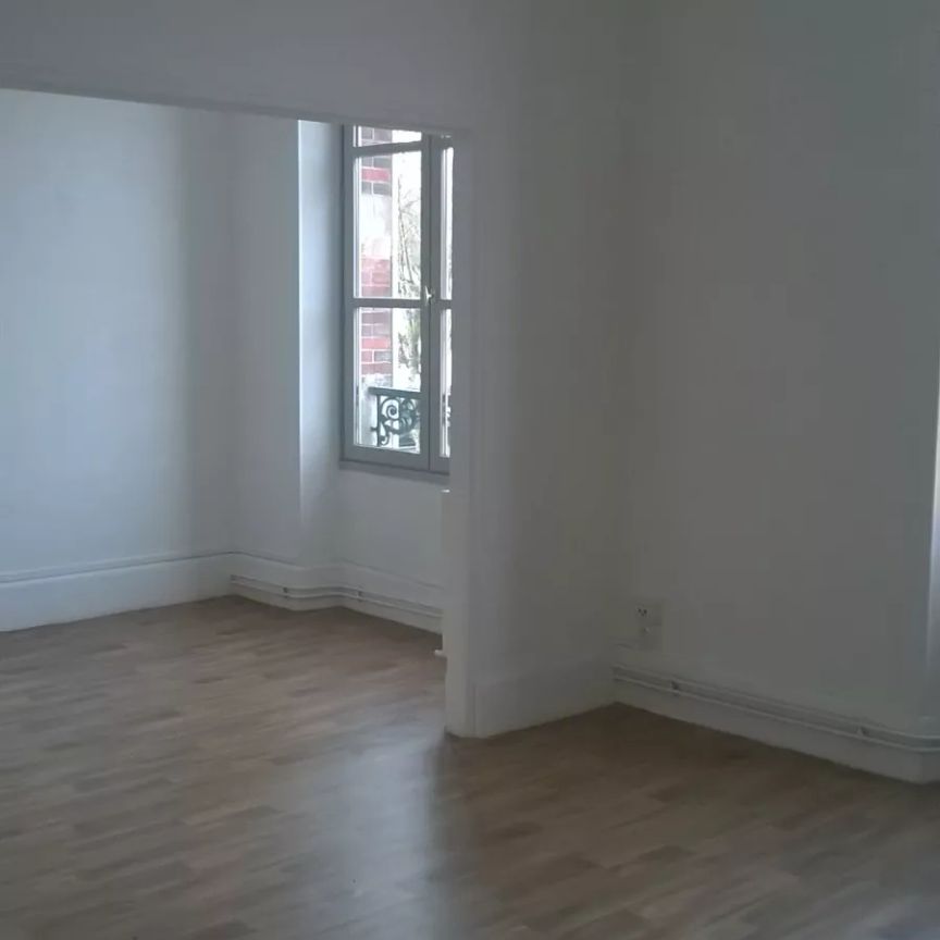 Location appartement T5 96.00m² à Sezanne (51120) - Photo 1