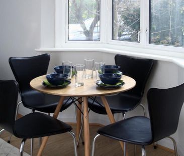 Muirfield Room 2 - Photo 4