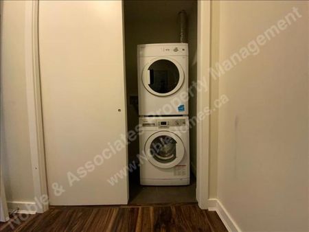 7XXXX Royal Oak Avenue Unit 304 Burnaby - Photo 2