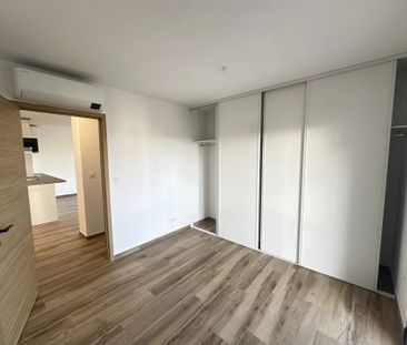 Location Appartement 3 pièces 71m² BIGUGLIA 20620 - Photo 3