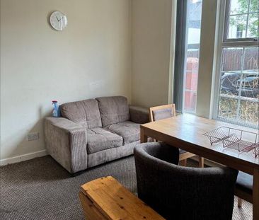 Two Bedroom Apartment, 19a Dunluce Avenue, Queens Quarter!, Belfast... - Photo 2