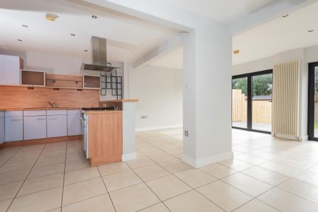 44 Willesden Park, Belfast, BT9 5GY - Photo 4